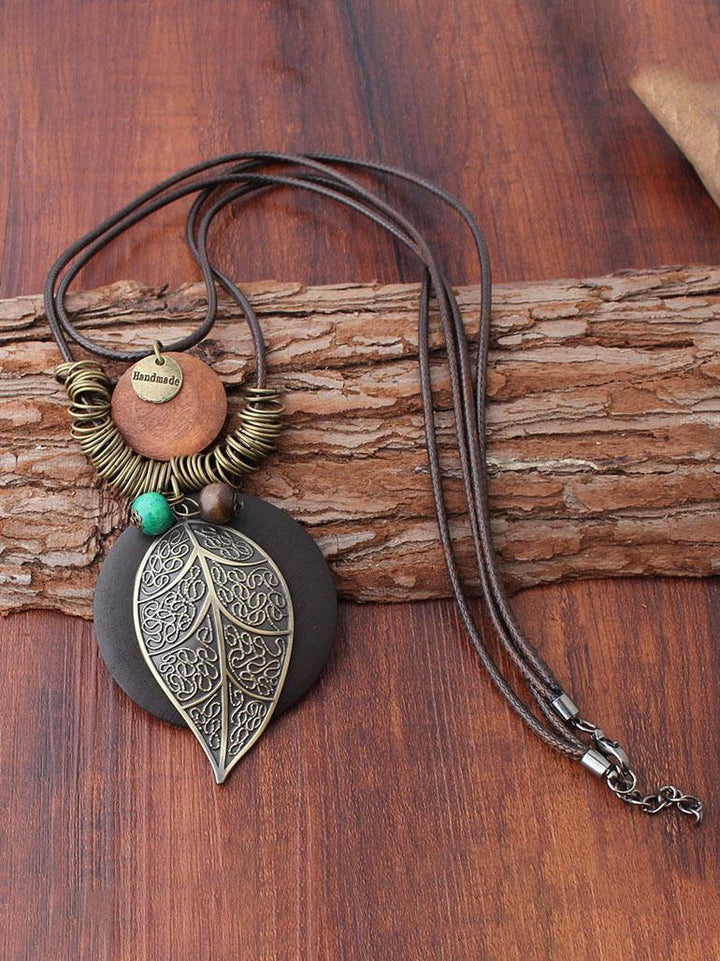 Textured Leaf Pendant Necklace