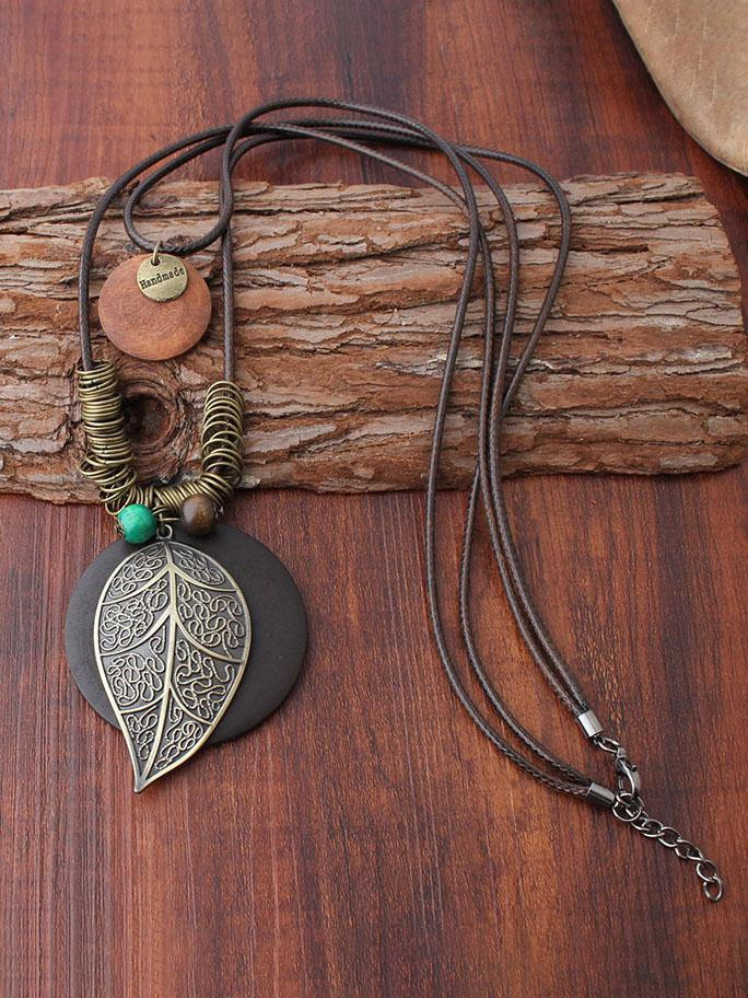 Textured Leaf Pendant Necklace